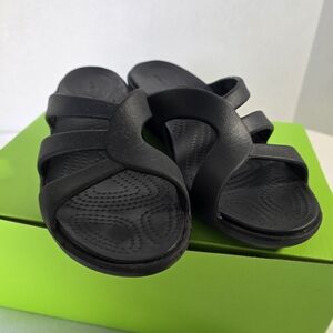 CROCS Black Women's Sandals Size 9. Dual Comfort Insole.